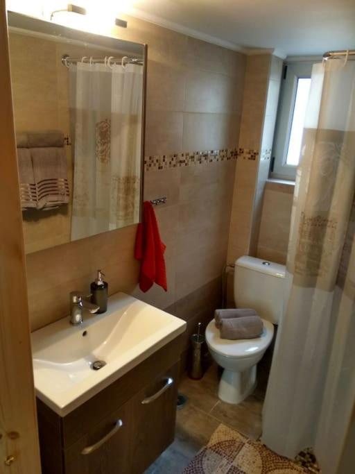 Nice& Cozy Flat 1Min From The Heart Of Athens.Wifi מראה חיצוני תמונה