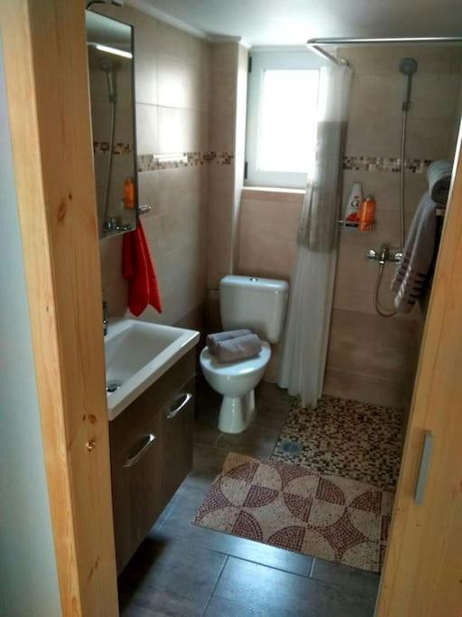 Nice& Cozy Flat 1Min From The Heart Of Athens.Wifi מראה חיצוני תמונה